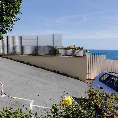 126 - Casa Blurama, 10 Minuti Dal Mare Di *